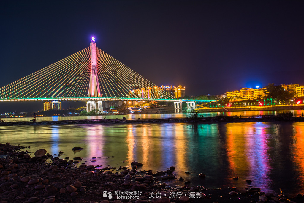 在西双版纳迷了路,想找竹楼安个家!