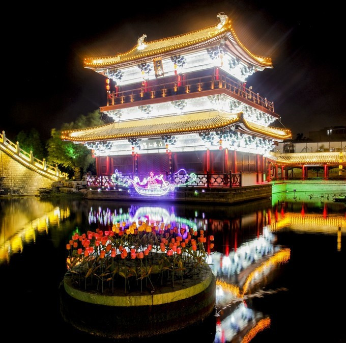 开封免费景点——大宋御河夜景(水系)