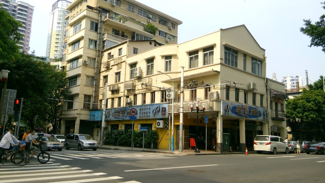 路边街景