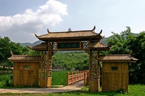 风里雨里,京山等著你