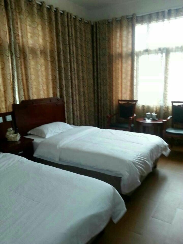 【携程攻略】成都四川诚渝汽车贸易有限公司,