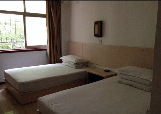 【携程攻略】武汉汉西铁路建材市场时代精品城