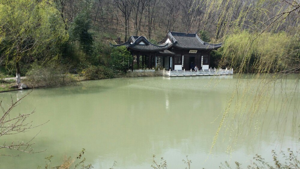 镇江南山招隐寺