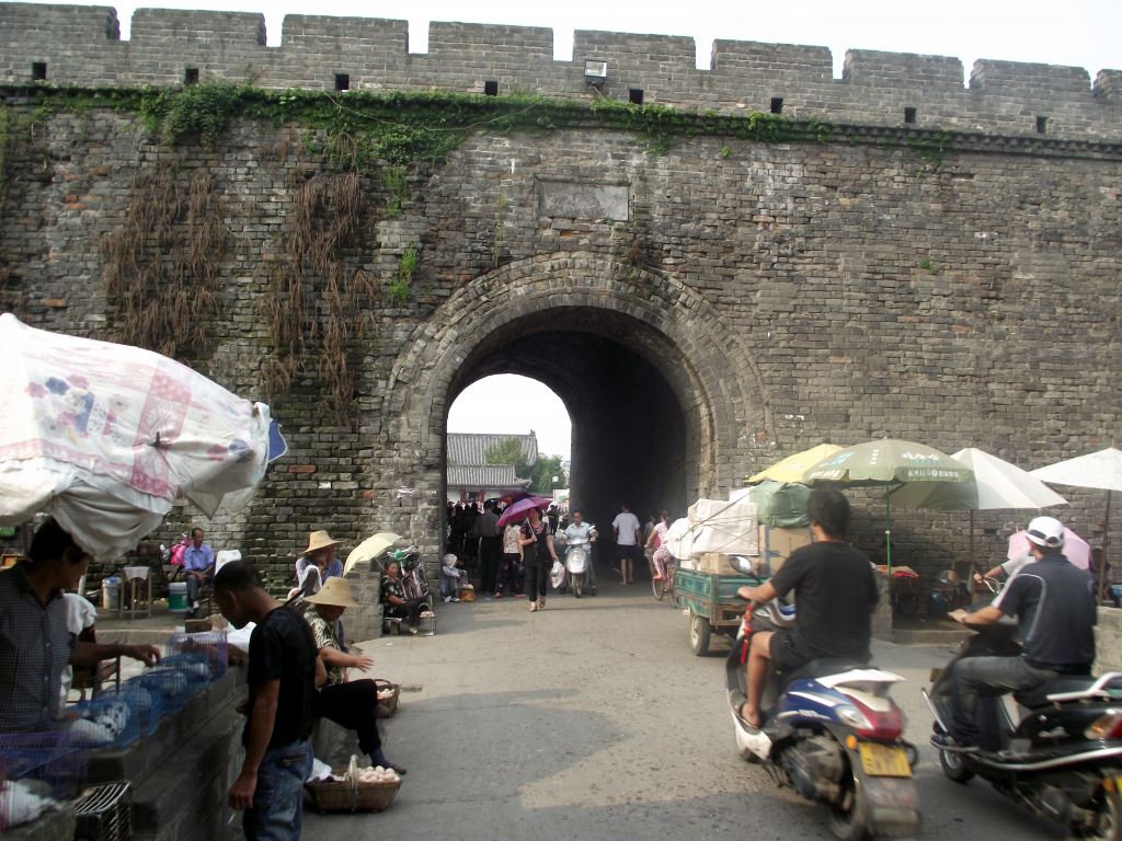 韦金勇:长江三峡,三峡人家,三游洞,奉节,荆州,天门山5日游