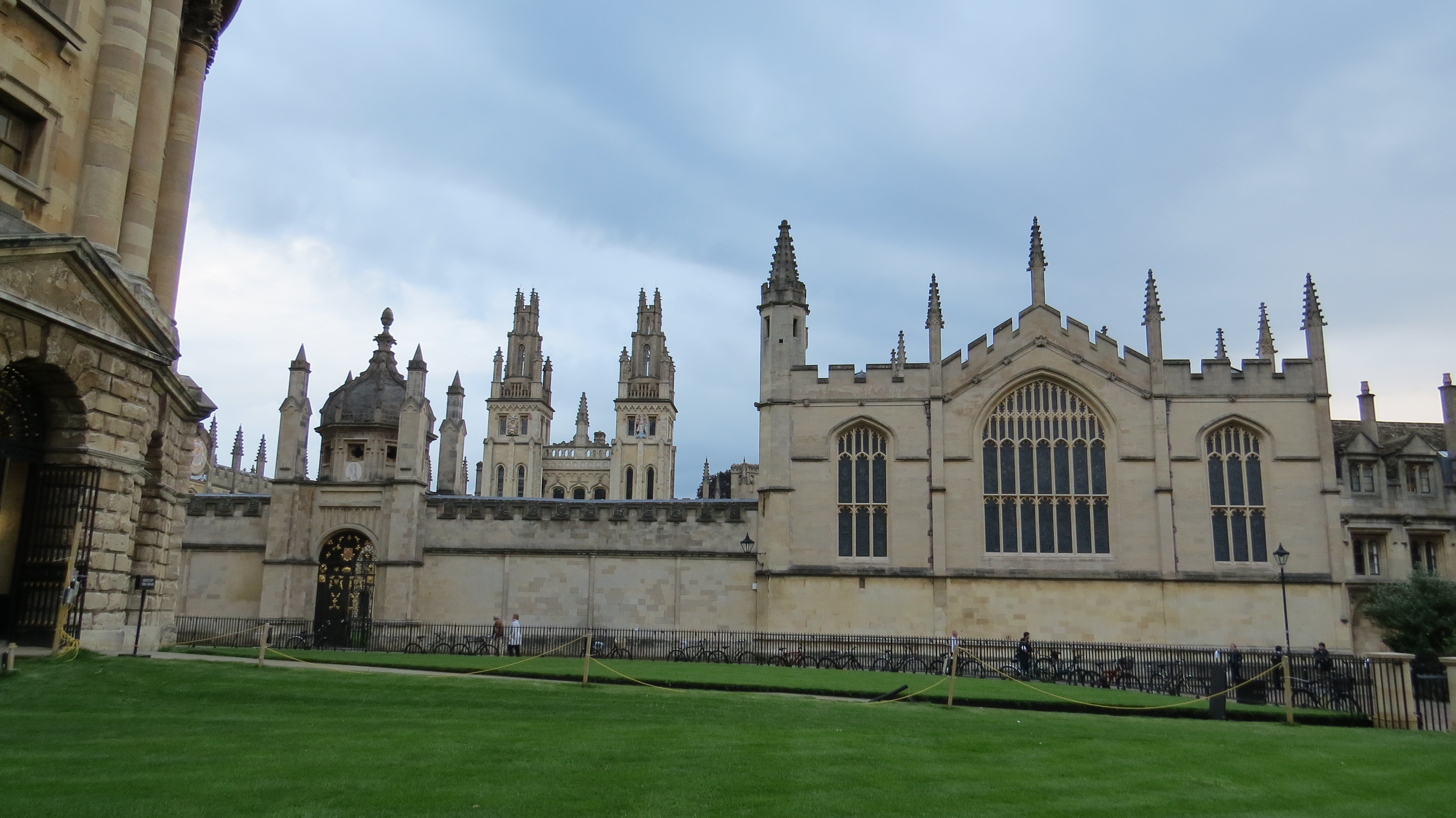 英国西南5天游---布里斯托尔,普利茅斯,天涯海角,牛津大学,比斯特购物