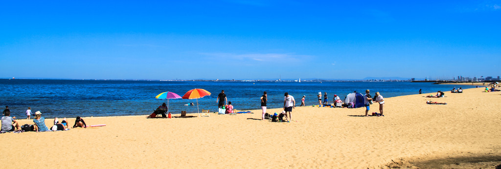 布莱顿主场迎战伯恩利关键战役直播全程呈现英超保级形势最新动态