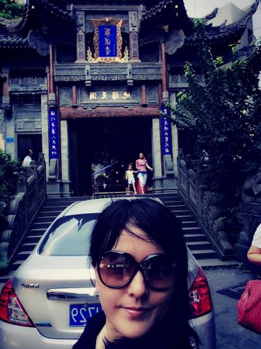 火辣辣,热乎乎,美女和火锅,还有tfboys忠实的熊