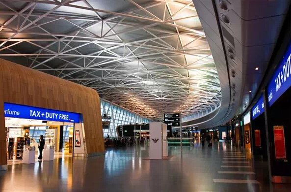 【全球机场免税店血拼攻略】你只知道免税店,