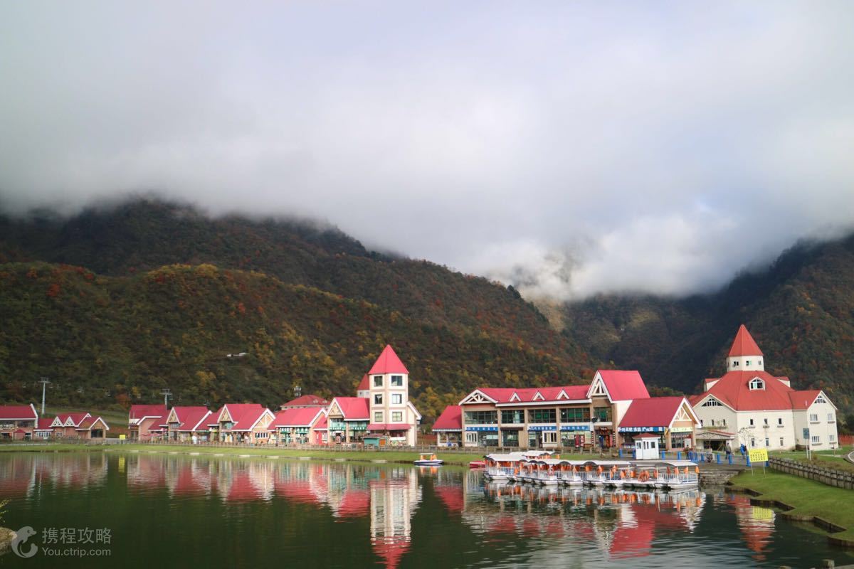 四川大邑+花水湾2日1晚跟团游·西岭雪山+滑雪+赏红叶+泡温泉+逛古镇-【携程旅游】