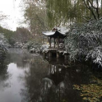 大明湖的夏雨荷_大明湖一年收入多少钱(3)