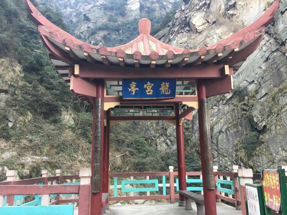 切勿模仿,庐山疯狂一日游,西门石门涧上,东门三叠泉出