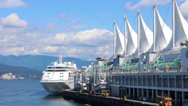 加拿大广场 canada place