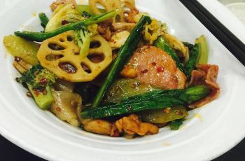 【携程美食】赤水北方工业大学四攻略附近攻略到北京绵阳食堂自驾游图片