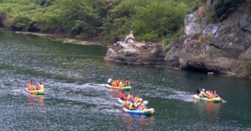 秋浦河漂流