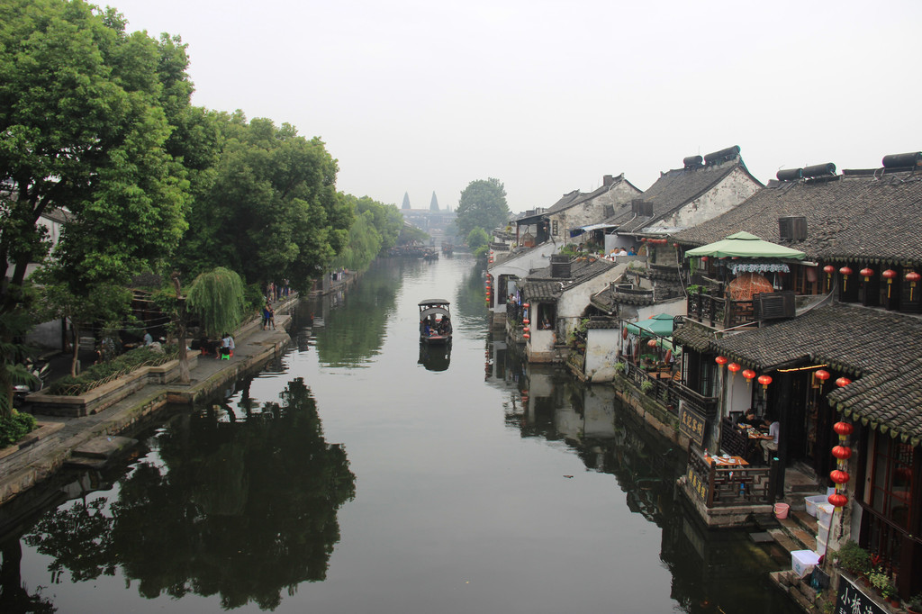 雨中漫游江南古镇---西塘之水景,夜景