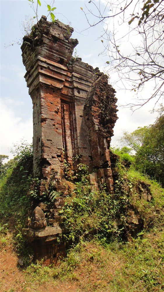 中文名称:美山寺庙(圣子修道院 英文名称:my son sanctuary 国家