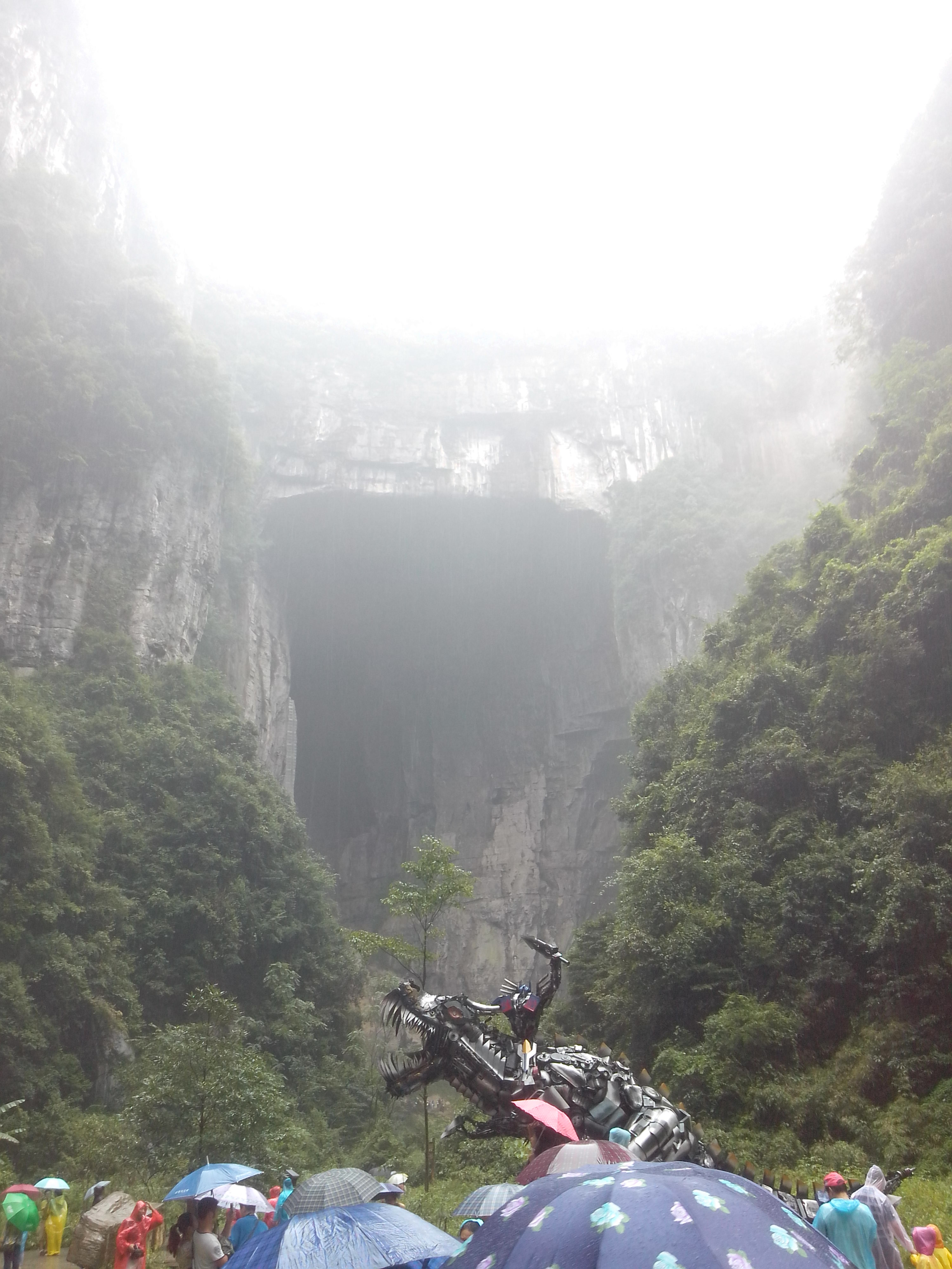 《变形金刚4》的外景拍摄地点 武隆天生三桥风景区