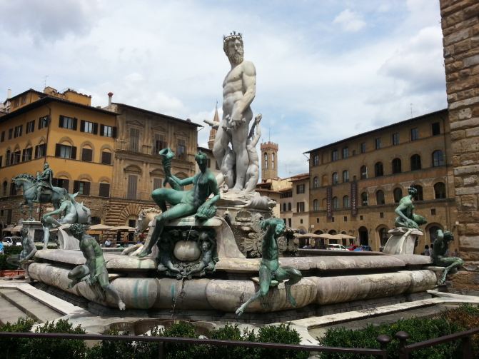 6月上海出发东欧北部及意大利30日自由行详细