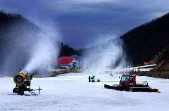 【携程攻略】伏牛山度假滑雪攻略乐园,栾川伏青海湖门票一日游景区图片