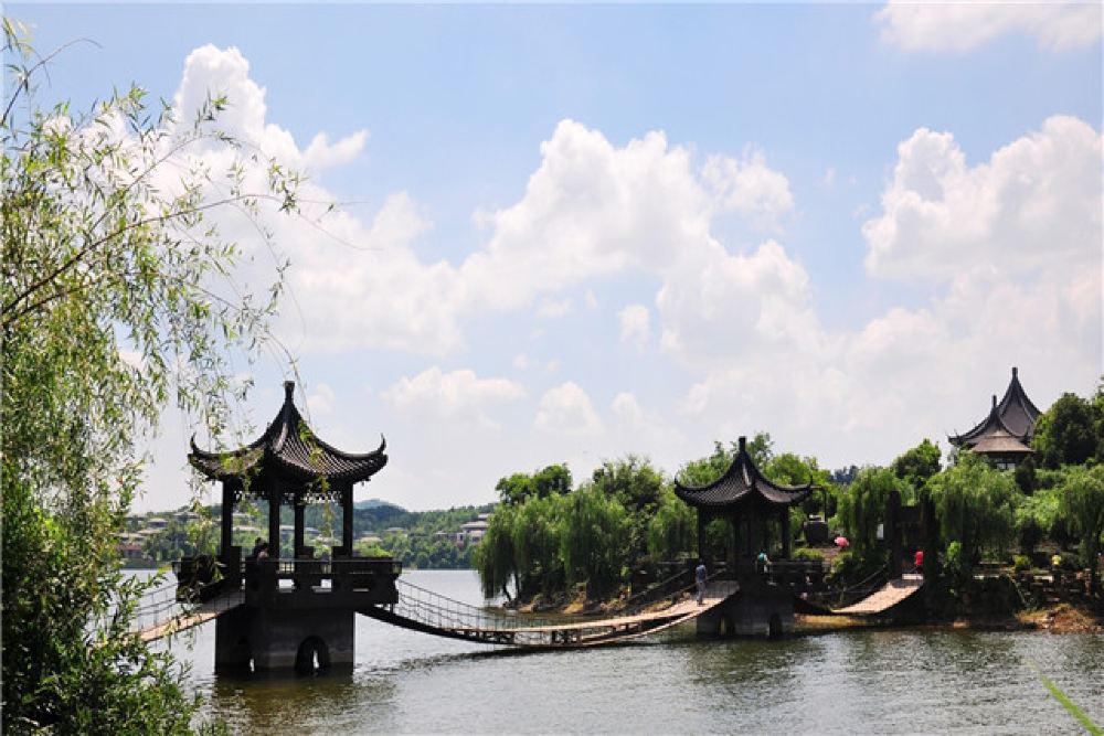 天目湖旅游攻略：享受山水间的清新与宁静