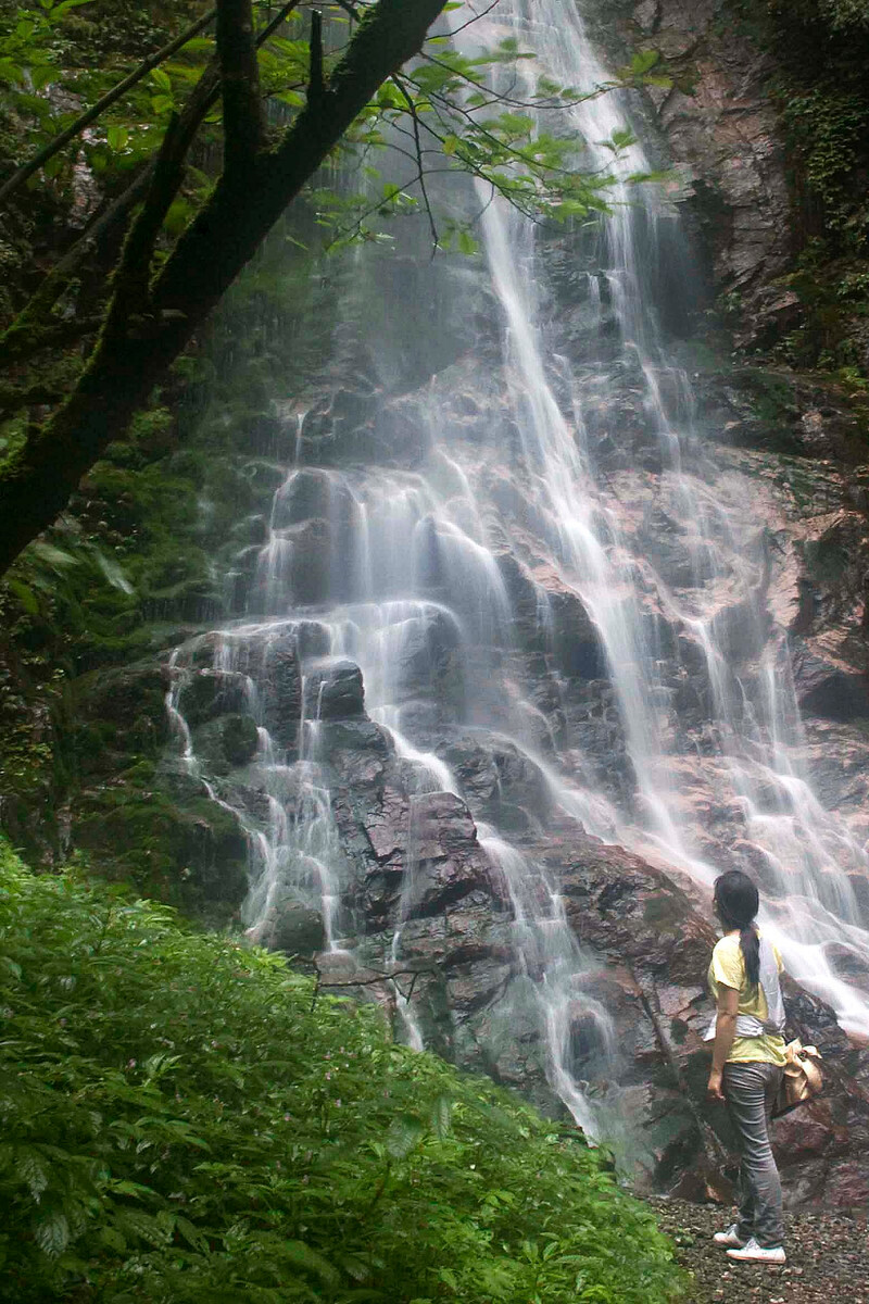 见山是山,见山不是山,见山仍是山