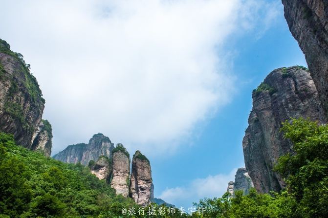 灵峰景区 灵峰为雁荡山的东大门景区,每次去哪里都能遇到好的天气