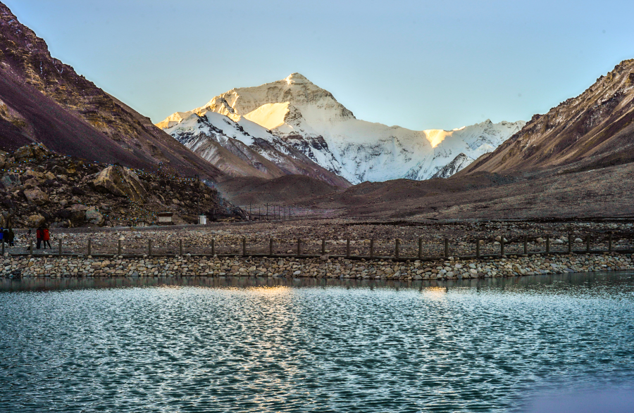 2016珠峰大本营日出