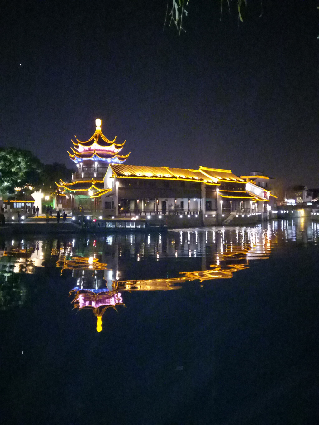 山塘夜景,美輪美奐.