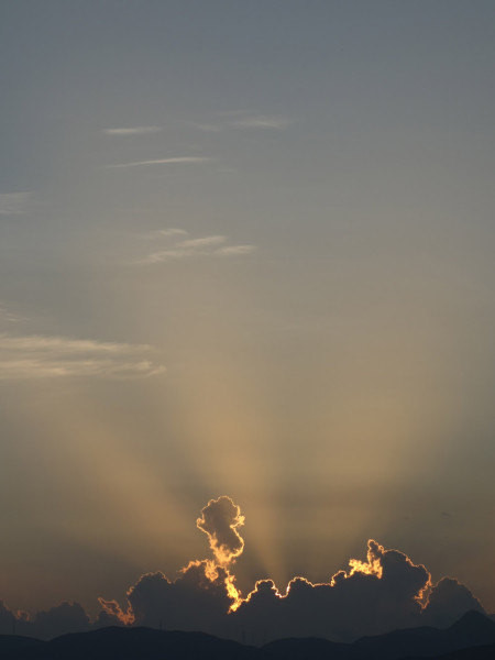 马蜂窝图片真实 CghzflW21-yASLdgAABUSZ0YL0g332_R_1024_10000_Q90.jpg