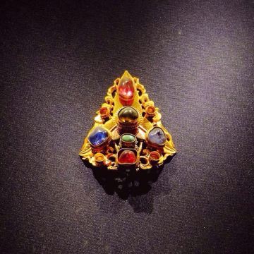 这件宝贝简直美到哭. 朝天宫