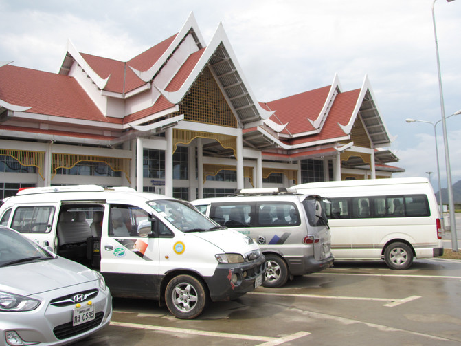 小巧玲珑的老挝琅勃拉邦机场 - 老挝游记攻略