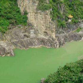 石门栈道风景区值得去吗 CggYHVZCBSSANI3yAAF3MNJQNqA731_C_280_280.jpg