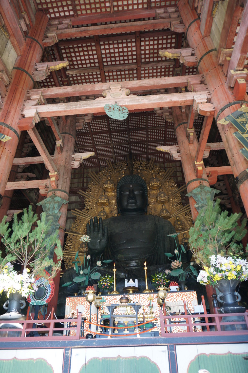 约有一千二百余年的历史的东大寺,是日本华严宗大本山,又称为大华严寺