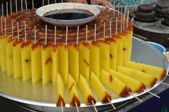 求的桂花糕(~)~)/ 我原本并不爱吃桂花味儿的点心,但是来了西安之后