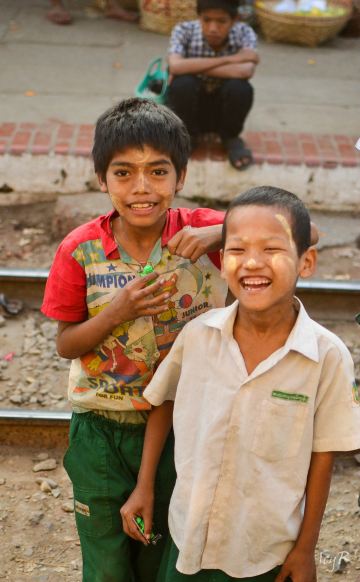 我要当网红#its myanmar style-光脚走过的万佛之国 - 缅甸游记攻略