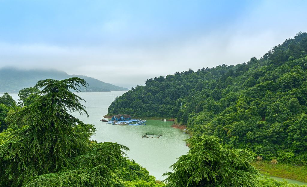 東江湖兜率島, 最後的一方淨土