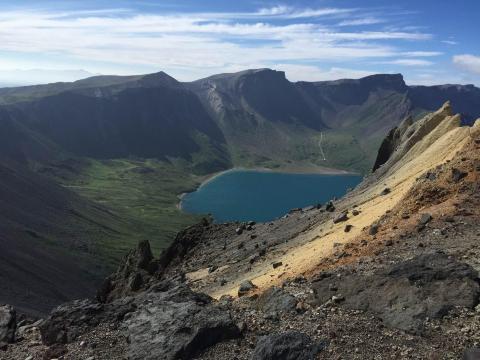 另一个视角俯瞰天池 长白山天池
