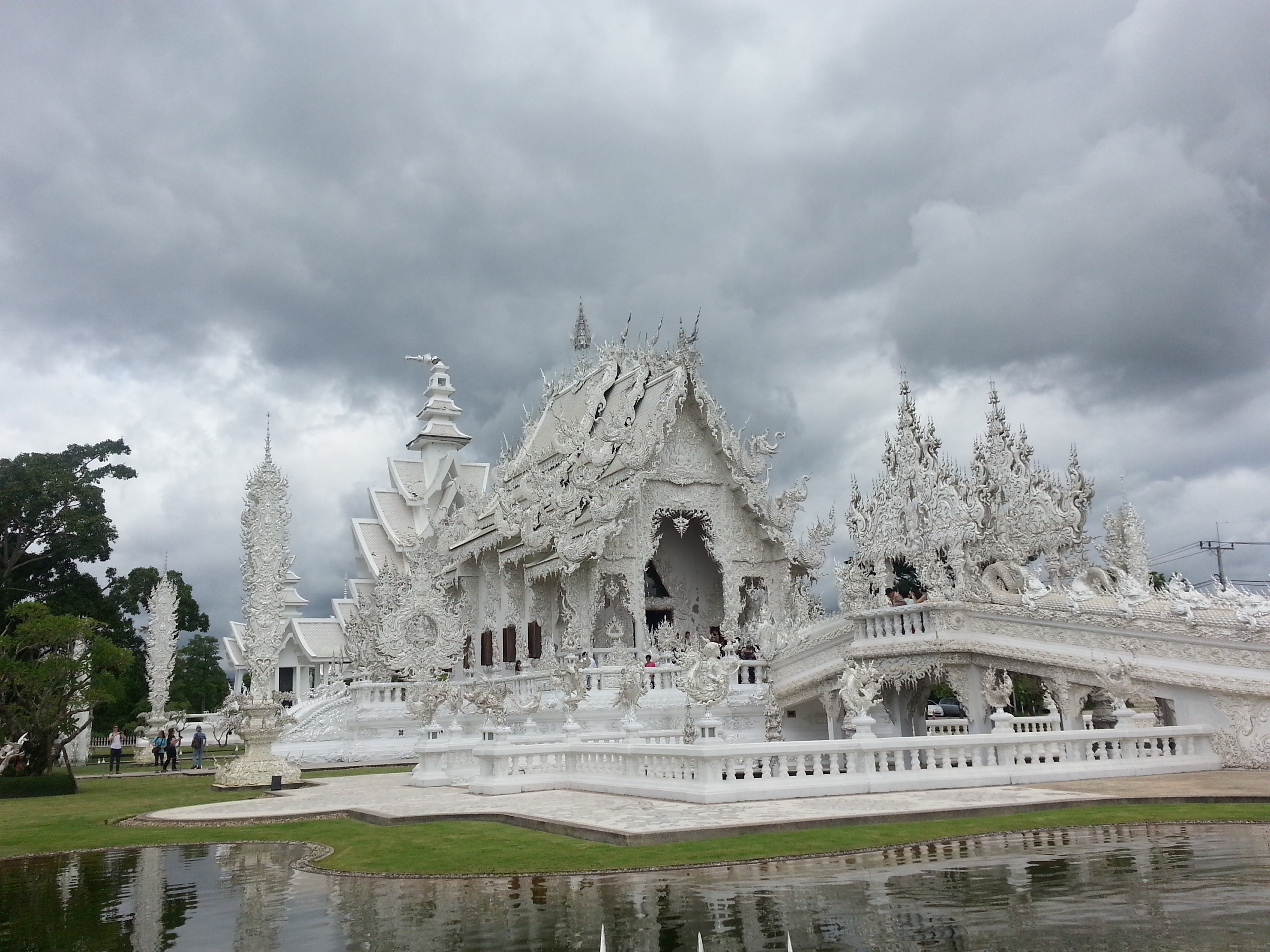 「泰国清迈白庙在什么地方」✅ 泰国清迈白庙在什么地方啊