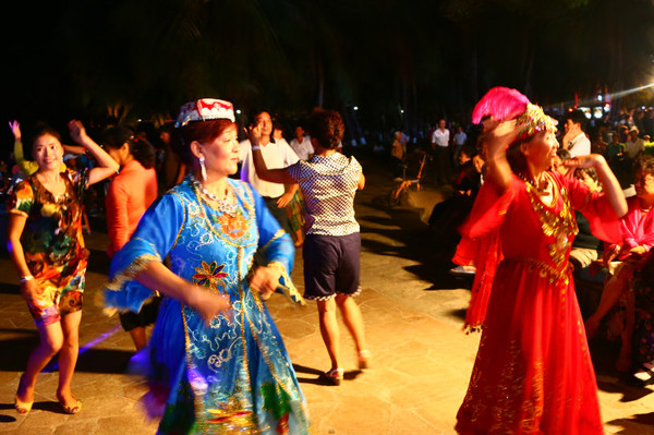 扬州大哥走天涯之--在三亚,东北人为什么特招人