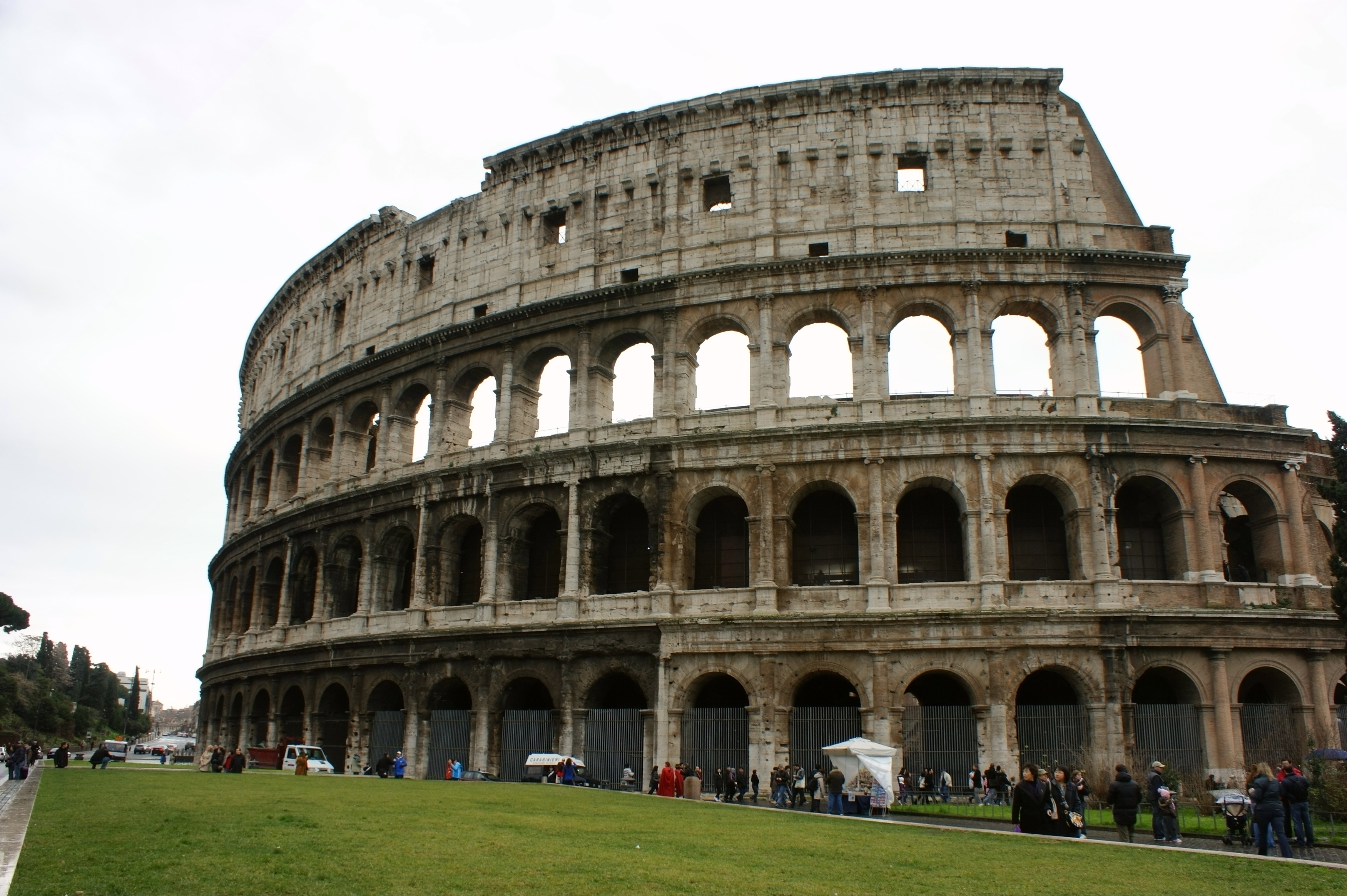 罗马斗兽场建筑特点图片