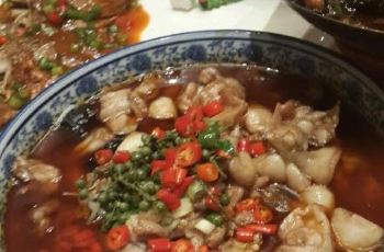 融合菜是哪里菜系 890ae29b4f2940a093a6cb4aaecf6691_R_350_230.jpg