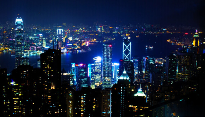 e5ea33fe675542f1b663e150abe61293_C_671_10000_Q90.jpg
